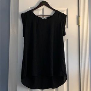 Pleione black sleeveless blouse